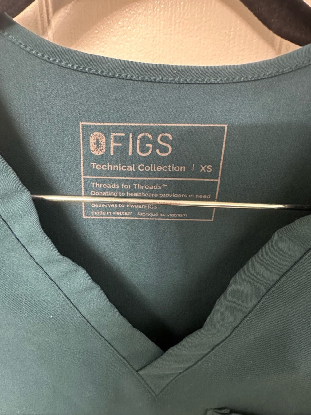 FIGS Zamora Jogger Set, Top XS, Bottoms S - Picture 4 of 4